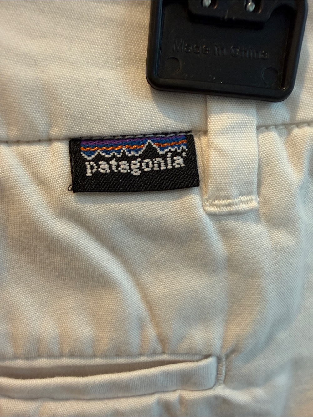 Patagonia Women's White Bermuda Shorts All Wear Shorts Chino Women Size 8 New - Picture 4 of 8